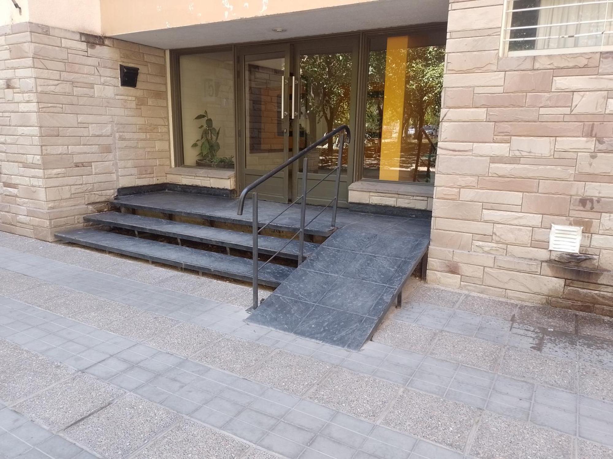 Cavas De Mendoza - Syrah - 3 - Frente Al Shopping Apartment Guaymallen